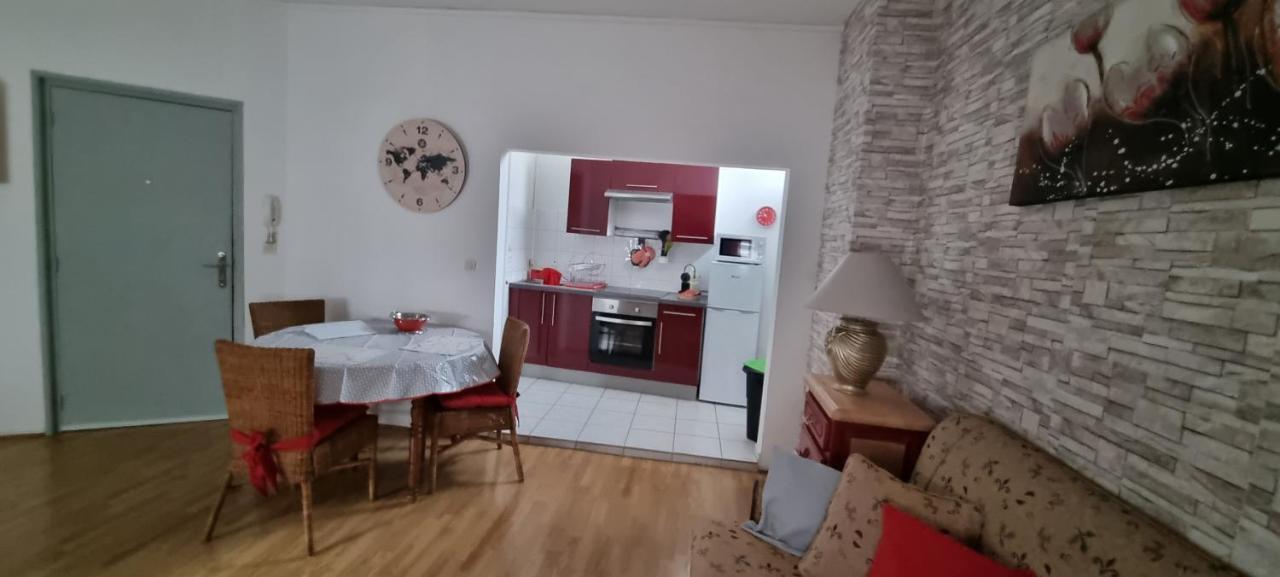 Appartement Meuble Romain Niederbronn-les-Bains Exteriör bild